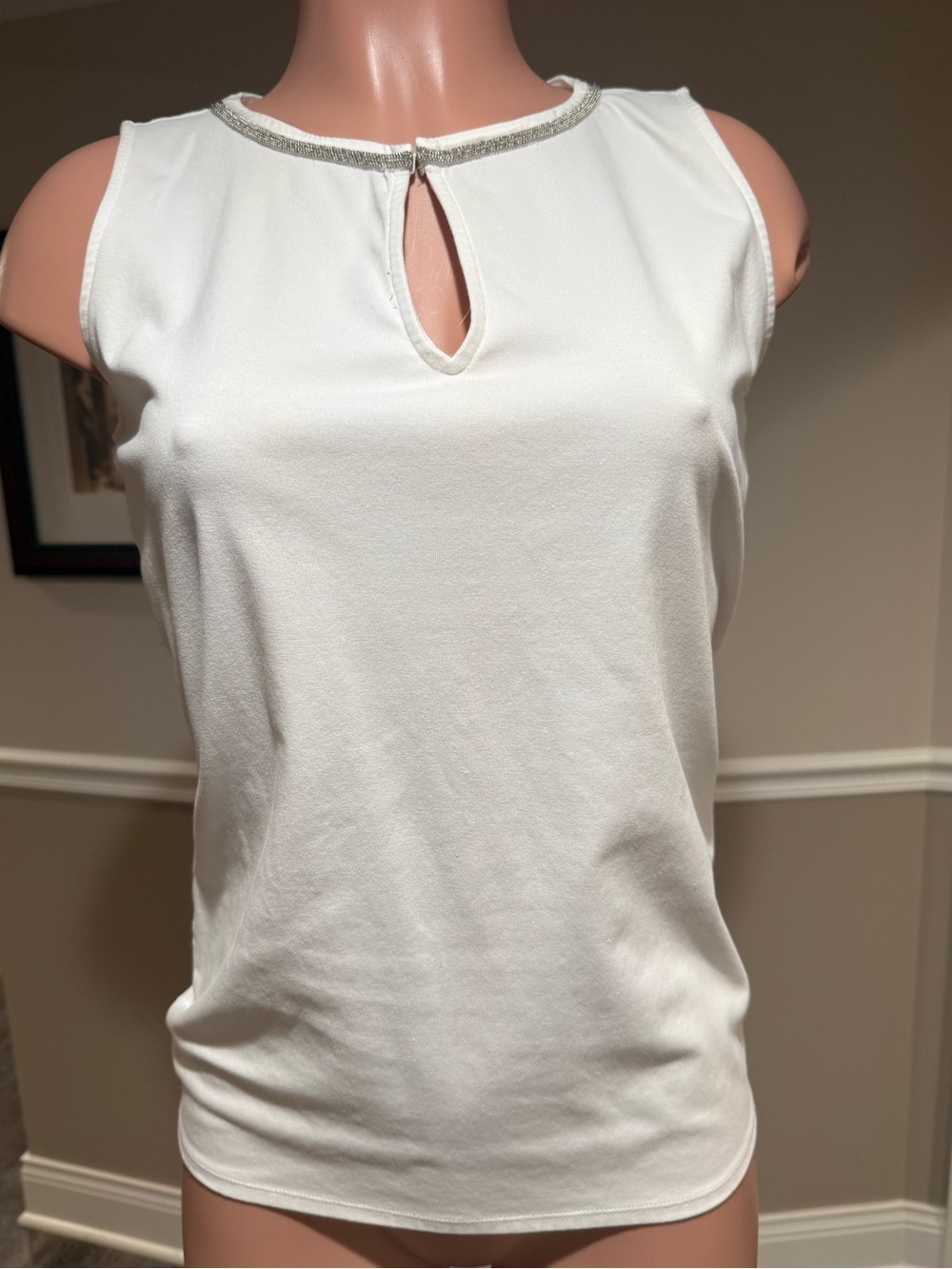 White House Black Market White Sleeveless Keyhole Tank with Metallic Trim